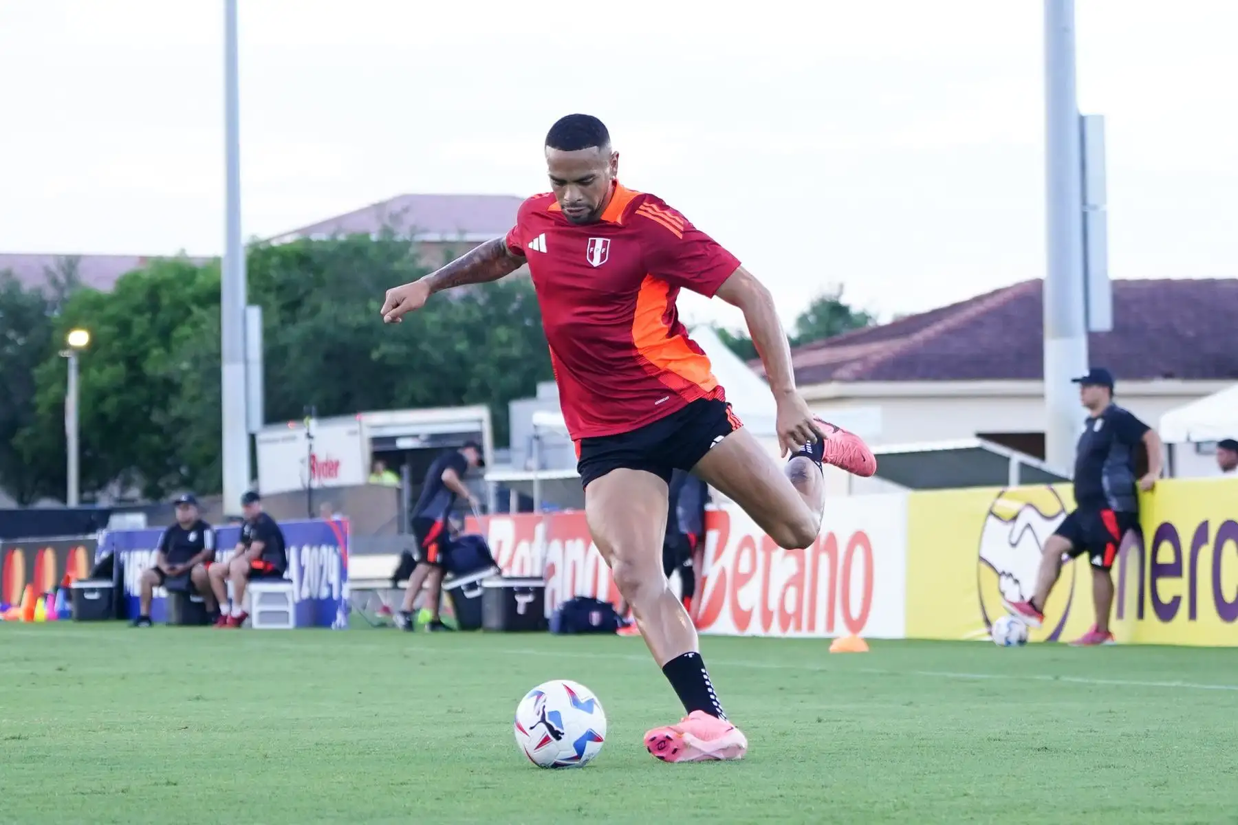 La selección peruana llega a Miami para enfrentar su tercer partido ante Argentina por el Grupo A de la Copa América. Foto: Selección Peruana
