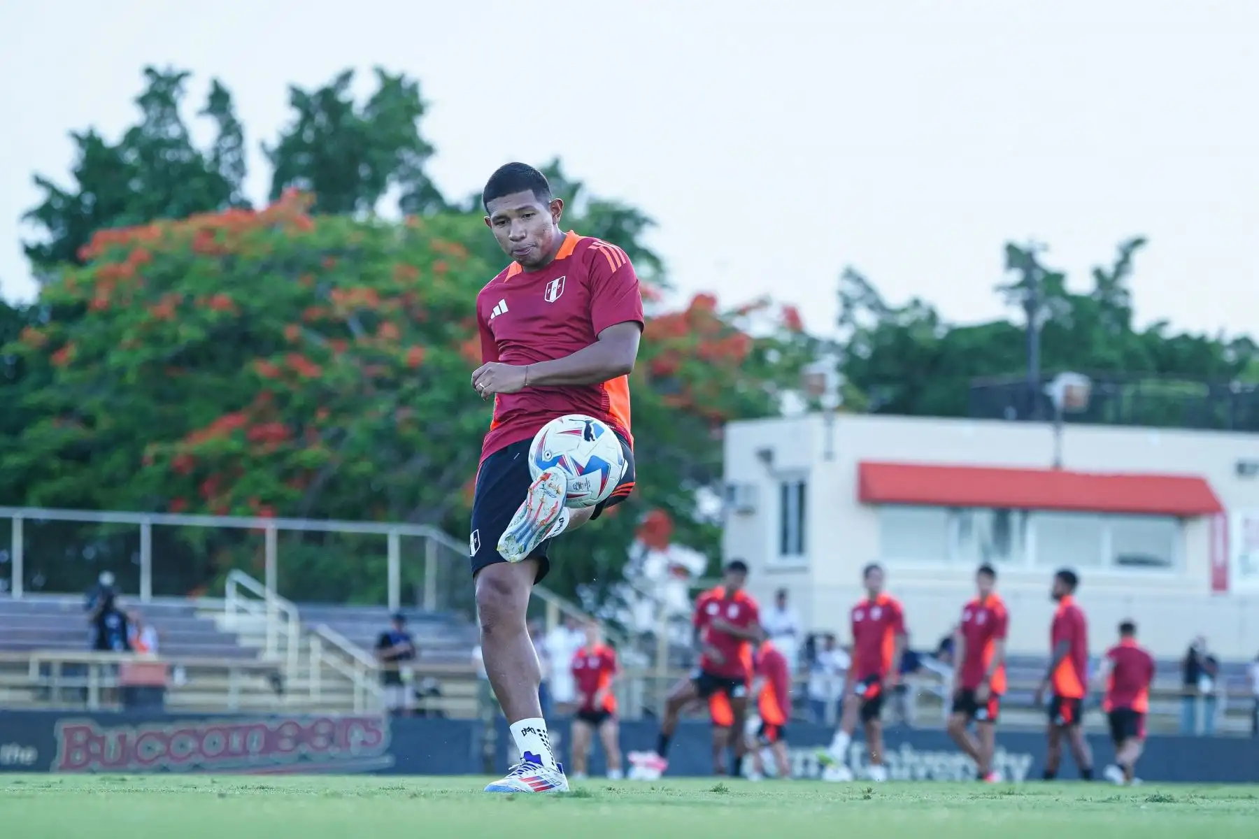 La selección peruana llega a Miami para enfrentar su tercer partido ante Argentina por el Grupo A de la Copa América. Foto: Selección Peruana