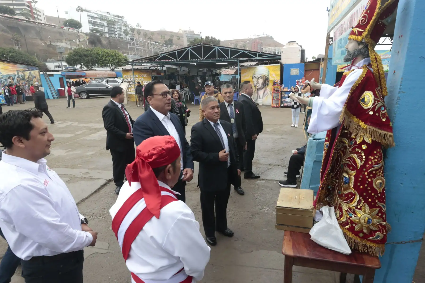 En el marco del Día del Pescador, el ministro de la Producción, Sergio González, participa en la ceremonia de celebración del día del Pescador Artesanal del año 2024” que se realiza en las instalaciones del DPA Chorrillos. Foto: ANDINA/Vidal Tarqui