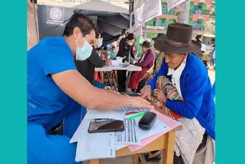 Se puso especial énfasis en las atenciones a los sectores más vulnerables de la población, principalmente a las familias del campo, adultos mayores, adolescentes y niños.
