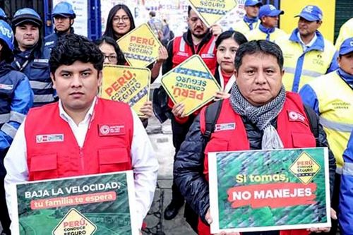 El objetivo principal de la campaña “Perú, conduce seguro” es prevenir la ocurrencia de accidentes de tránsito mediante la articulación de esfuerzos entre todas las instituciones vinculadas a la seguridad vial. ANDINA/ MTC.