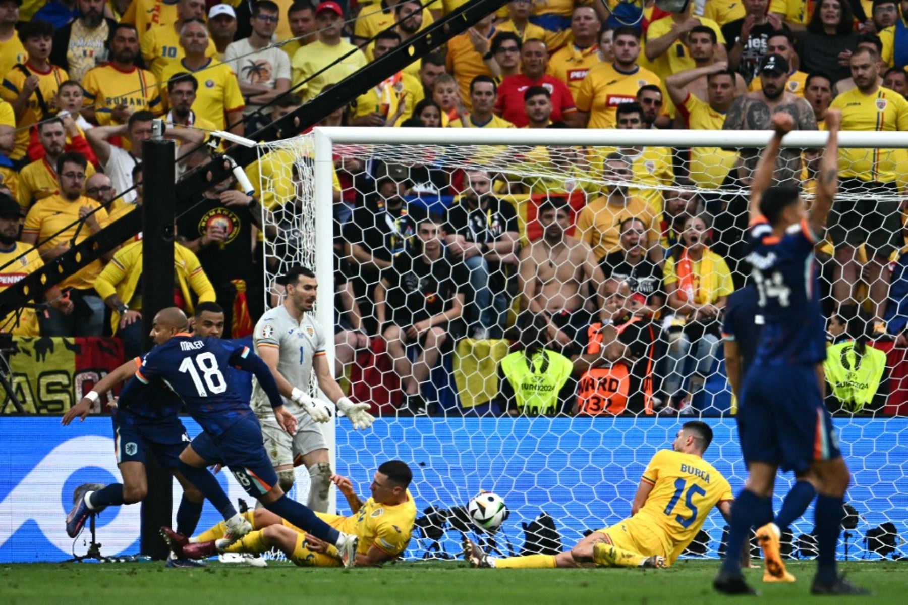 Países Bajos goleó a Rumanía y entra con fuerza a los cuartos de final de la Eurocopa 2024