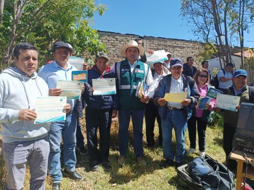 ANA entregó en Cajamarca 225 certificados nominativos de uso de agua con fines agrarios.