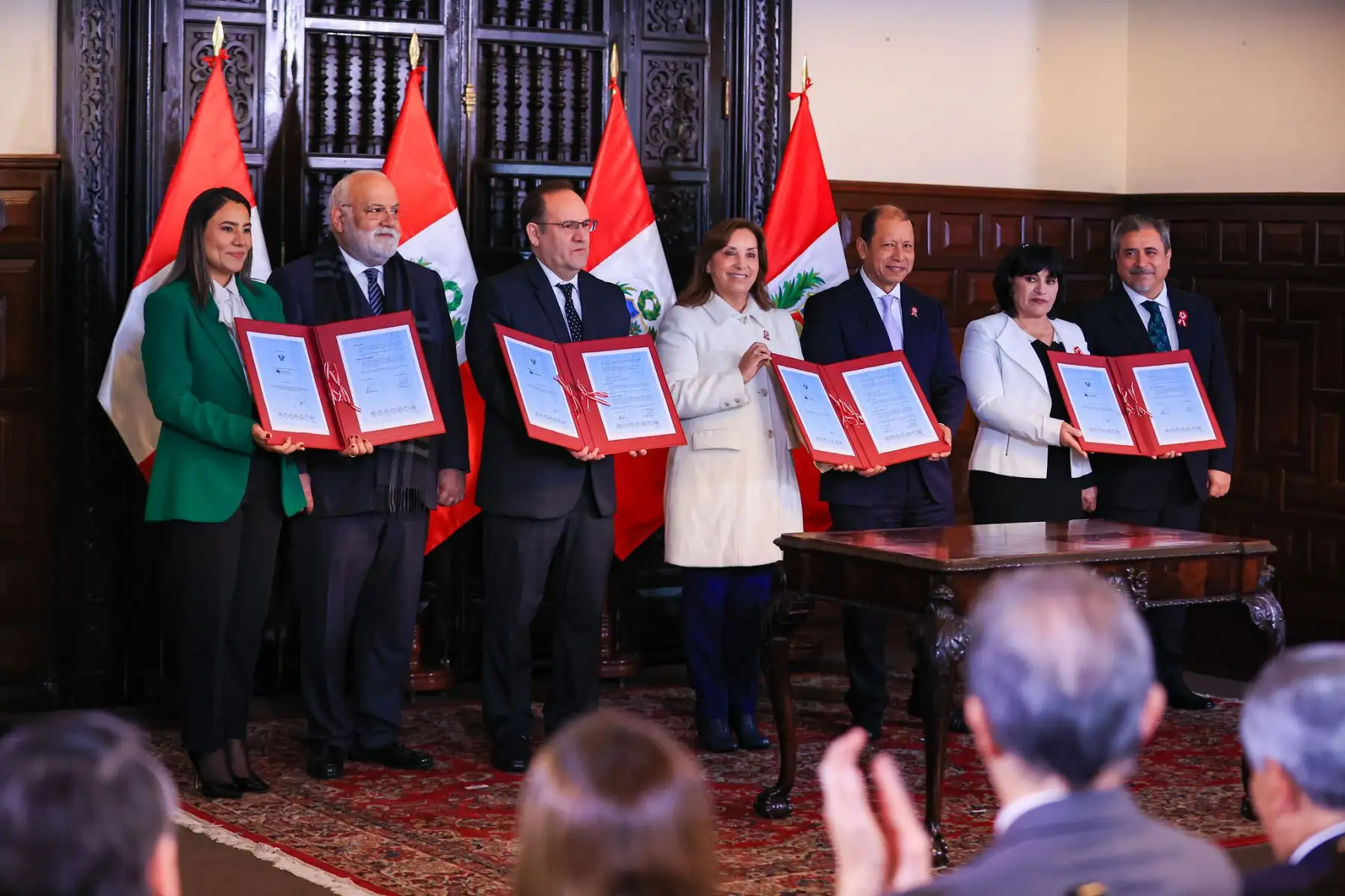 Ceremonia de suscripción de contratos de concesión de hospitales de EsSalud para Piura y Chimbote.
Foto: ANDINA/Prensa Presidencia