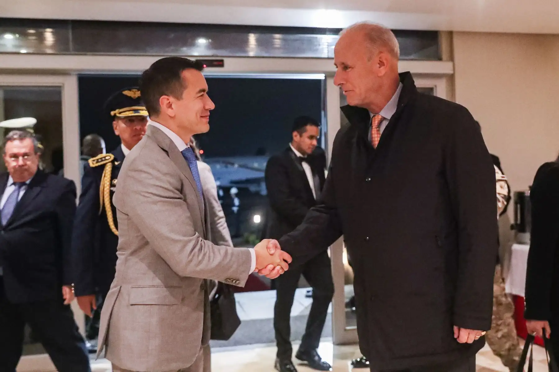 Llegada al Perú del presidente de Ecuador, Daniel Noboa, para participar de la visita oficial y el XV Gabinete Binacional. Foto: ANDINA/Prensa Presidencia
