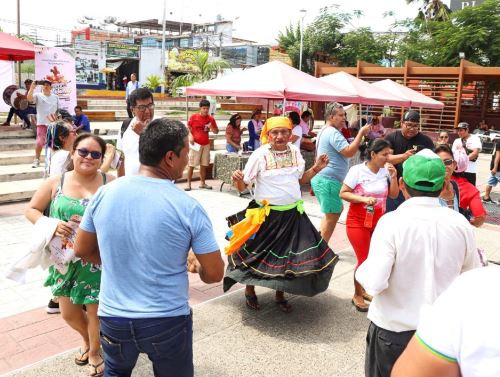 El domingo 7 de julio se inicia en Tarapoto las actividades festivas por la fiesta tradicional “El Triunfo de la Santísima Cruz de los Motilones”. ANDINA/Difusión