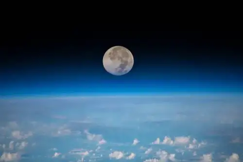 Conoce los nuevos avances científicos que buscan disminuir las dificultades de la exploración de la Luna y Marte.