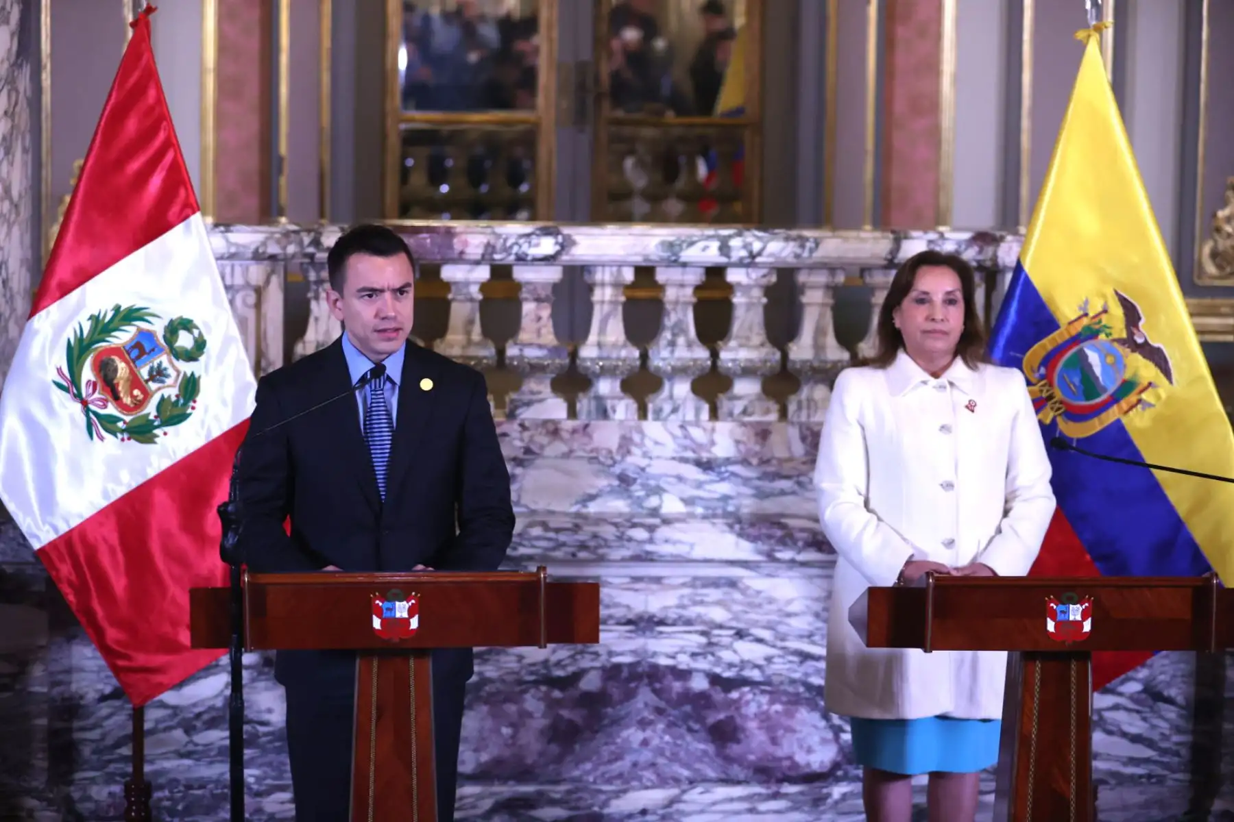 La presidenta Dina Boluarte dijo hoy que durante el XV Gabinete Ministerial Perú –Ecuador hubo un diálogo productivo y orientado a resultados concretos, a fin de priorizar el desarrollo y el bienestar de las poblaciones de ambos países y alcanzar nuevos niveles de colaboración e integración. 
Foto: ANDINA/Juan Carlos Guzmán