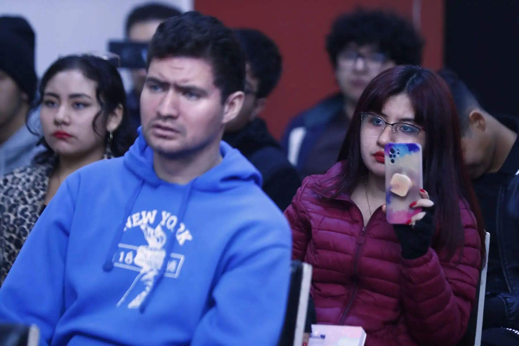 Estudiantes de 2do. ciclo de Ciencias de la Comunicación de la Universidad César Vallejo de la sede Los Olivos visitaron Editora Perú para participar del proyecto Vive Andina, en el que los periodistas del medio de comunicación comparten sus experiencias con los alumnos. Foto: ANDINA/Daniel Bracamonte