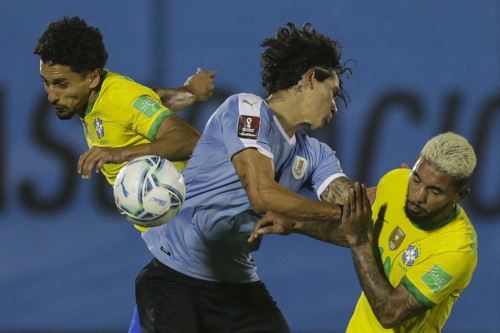 Brasil y Uruguay protagonizarán un clásico mundial