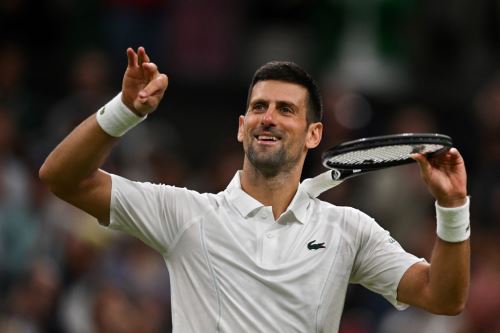 Novak Djokovic ya está en octavos de final de Wimbledon