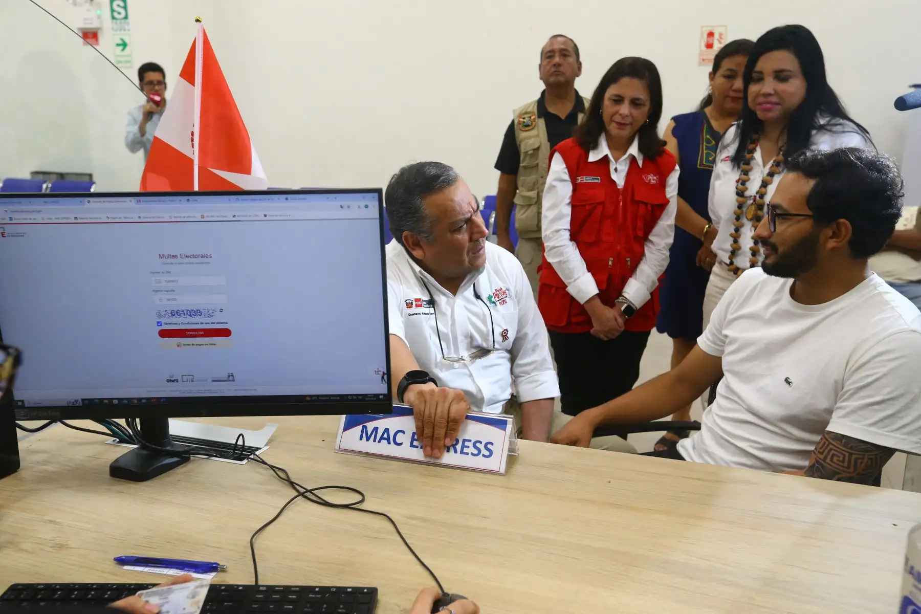 Presidente del Consejo de Ministros, Gustavo Adrianzén  supervisa el Centro Mac de Ucayali.
Foto: ANDINA/Eddy ramos