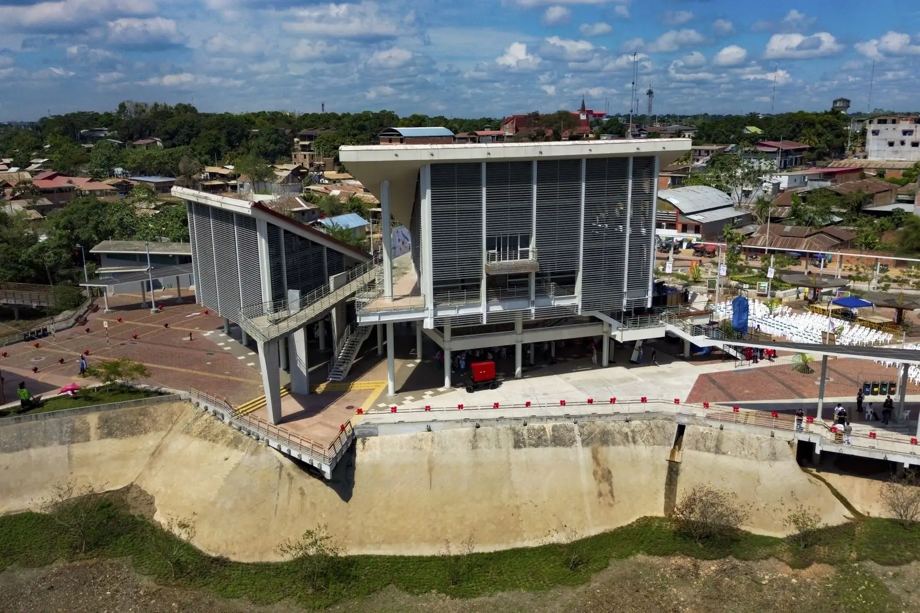 El mirador de Yarinacocha, ubicado en Ucayali, es una de las obras que financió el Plan Copesco para mejorar infraestructura turística. ANDINA/Difusión