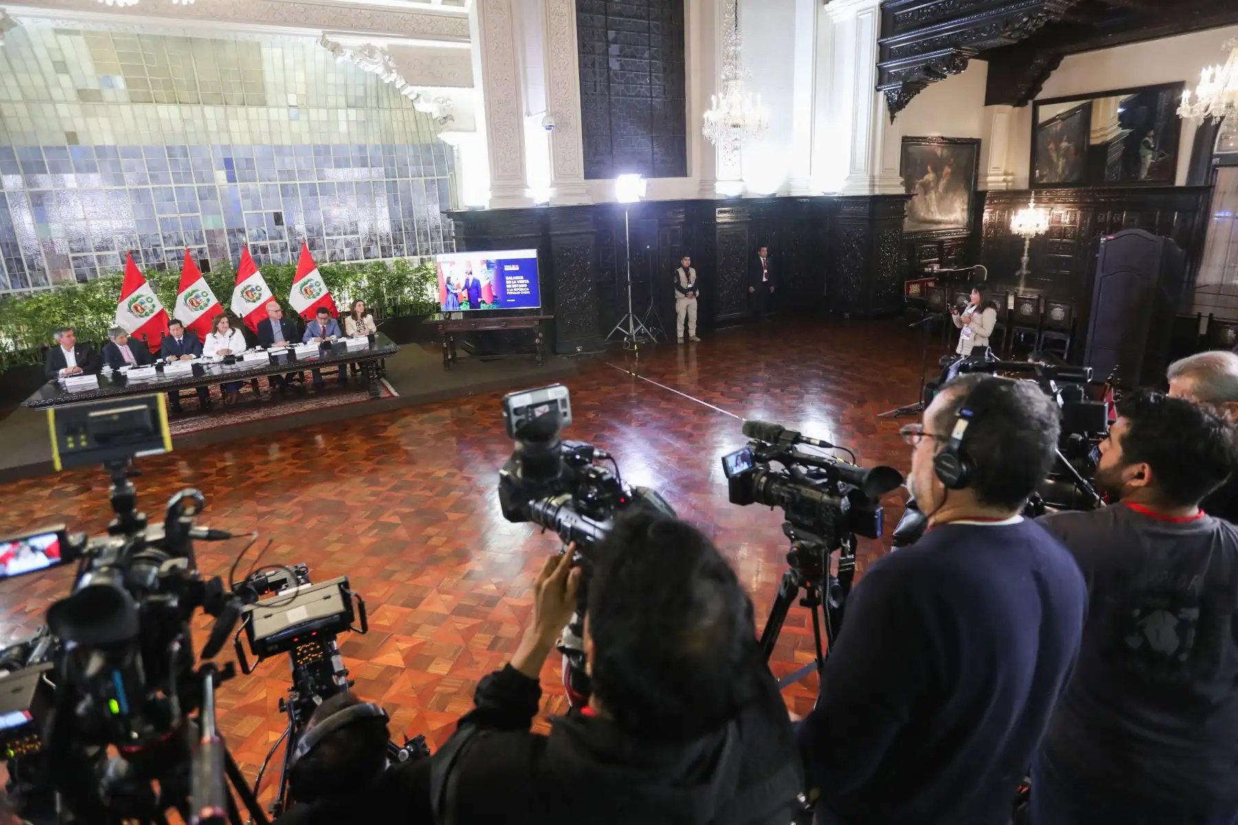 Presidenta Dina Ercilia Boluarte Zegarra brindó un balance de la Visita de Estado que lideró a la República Popular China. Foto. ANDINA/Prensa Presidencia