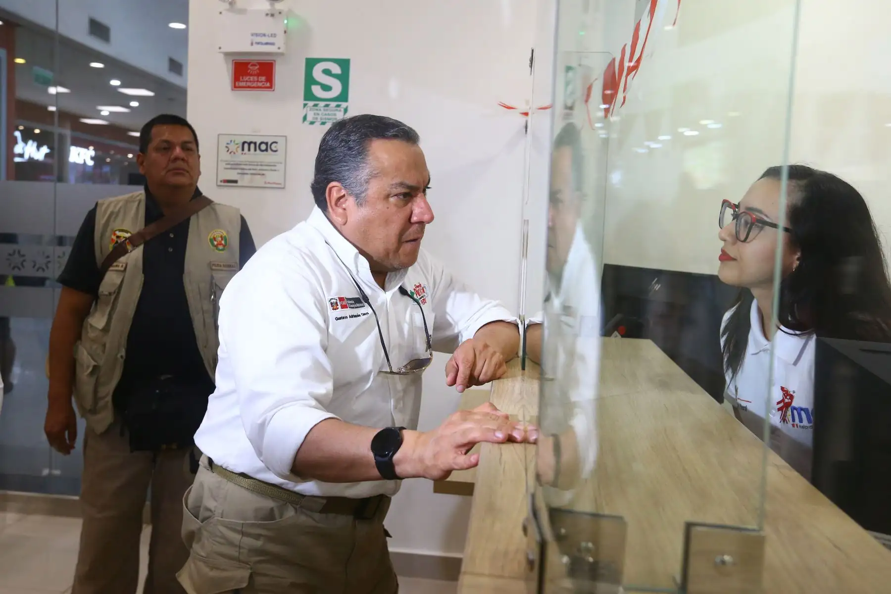 Presidente del Consejo de Ministros, Gustavo  Adrianzén supervisa el Centro Mac de Ucayali.
Foto: ANDINA/Eddy Ramos