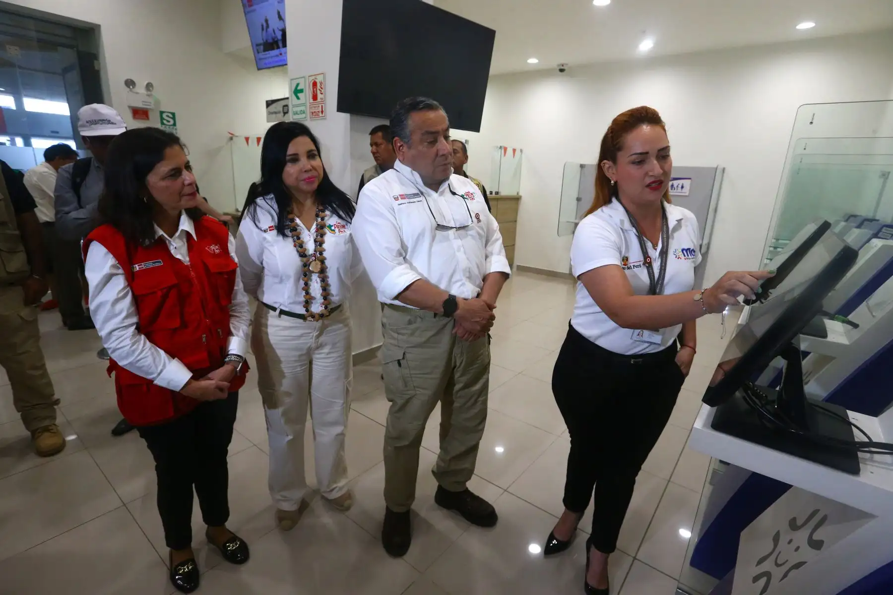 Presidente del Consejo de Ministros, Gustavo  Adrianzén supervisa el Centro Mac de Ucayali.
Foto: ANDINA/Eddy Ramos