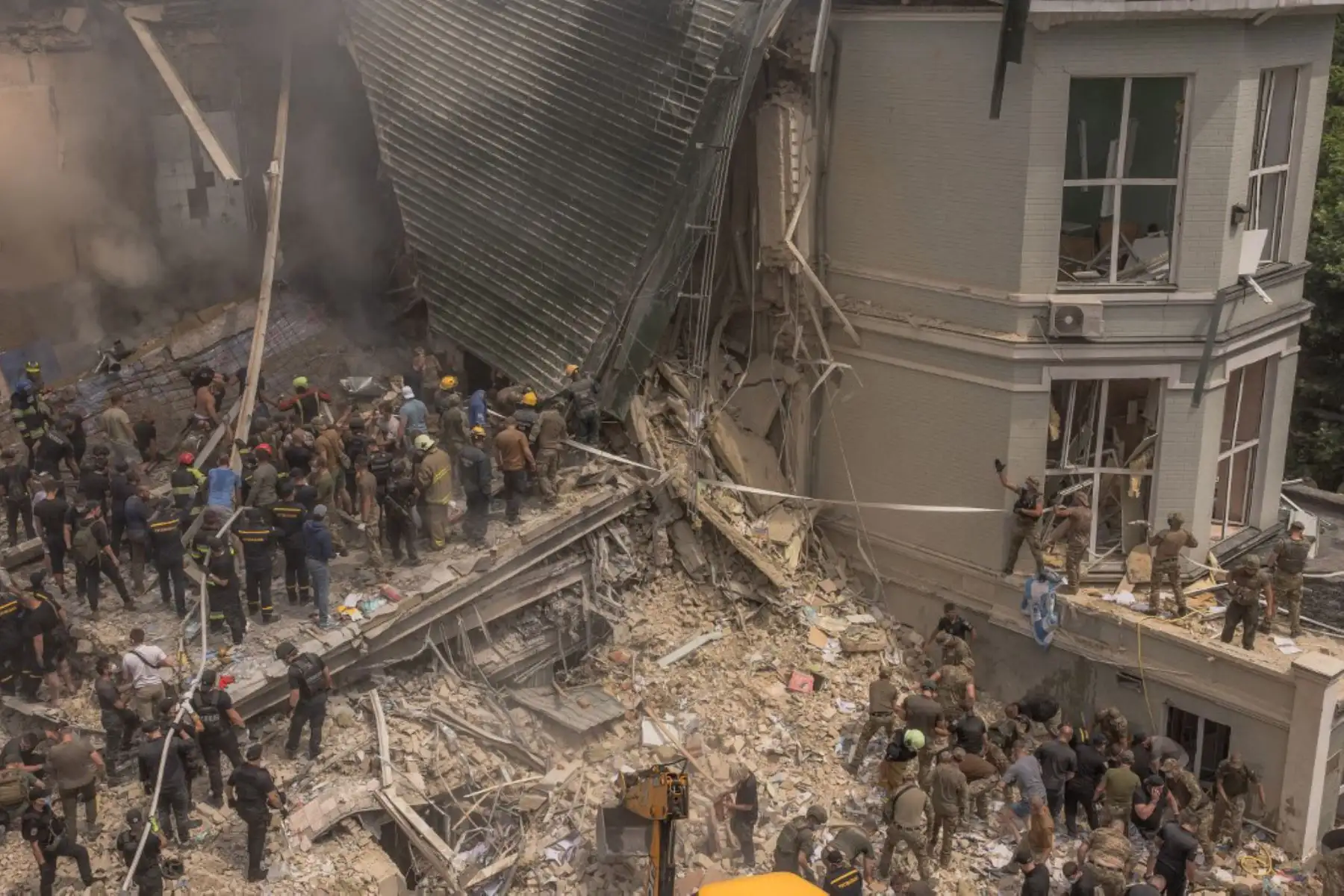 La destrucción producto del conflicto entre Rusia y Ucrania no cesa. Foto: AFP/Archivo