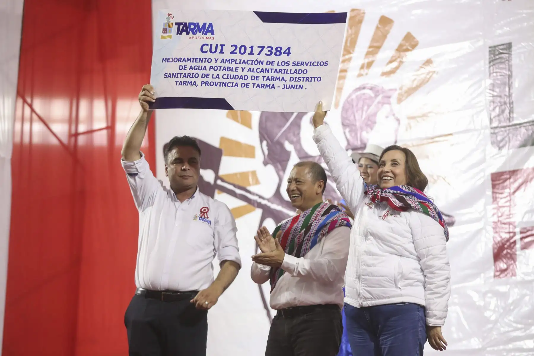 La presidenta de la República, Dina Boluarte, presenta el programa Llamkasun Perú 2024. Foto: ANDINA/Prensa Presidencia