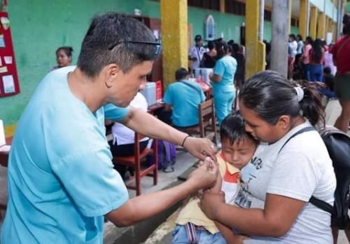 La población de Loreto participa de forma activa en campañas de salud frente a temporada de bajas temperaturas. ANDINA/Difusión