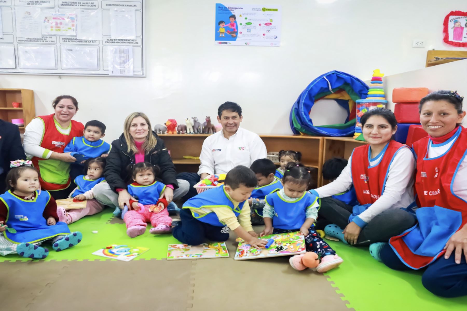 El titular del Midis destacó el trabajo de cogestión entre Cuna Más y la comunidad organizada, que permite hacer un trabajo focalizado para atender a la población en situación de pobreza y pobreza extrema. Foto: ANDINA/Difusión