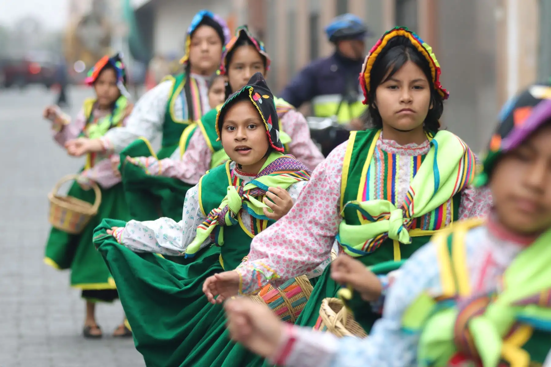 Municipalidad de Lima promueve un pasacalle cultural, con la participación de diversas agrupaciones folclóricas que desfilan por calles del Cercado de Lima.
Foto: ANDINA / Lino Chipana.