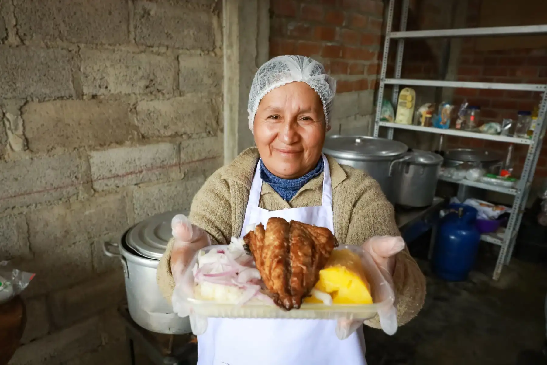 Midis impulsa la  feria multisectorial en Pachacútec del distrito de Ventanilla. En el evento  se brinda servicios de protección ante bajas las bajas temperaturas.
Foto: Midis