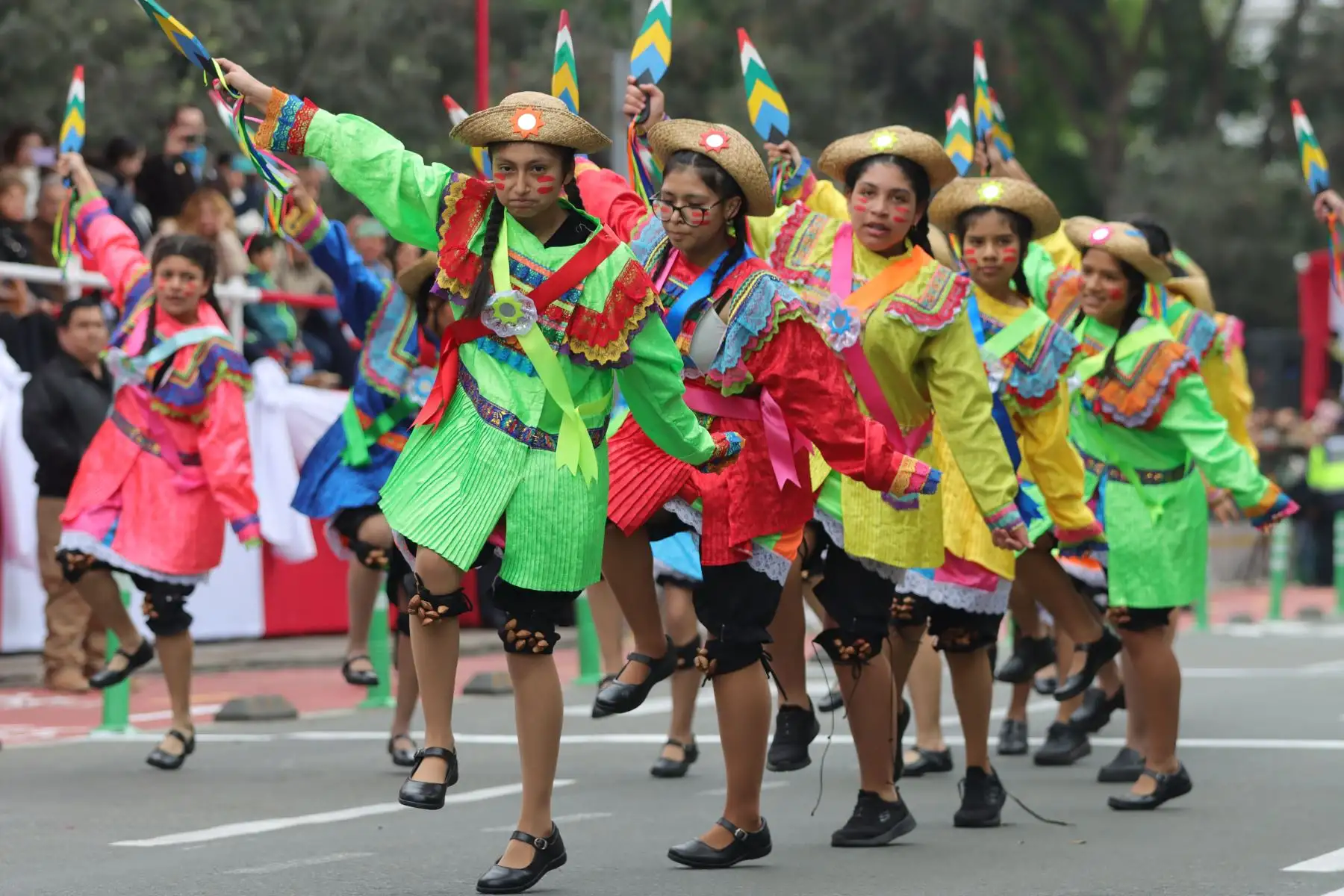 Desfile Cívico Escolar que con ocasión de las fiestas patrias se realizó en el distrito de Miraflores, con motivo de la conmemoración del 203 aniversario de la independencia del Perú. Foto: ANDINA / Lino Chipana.