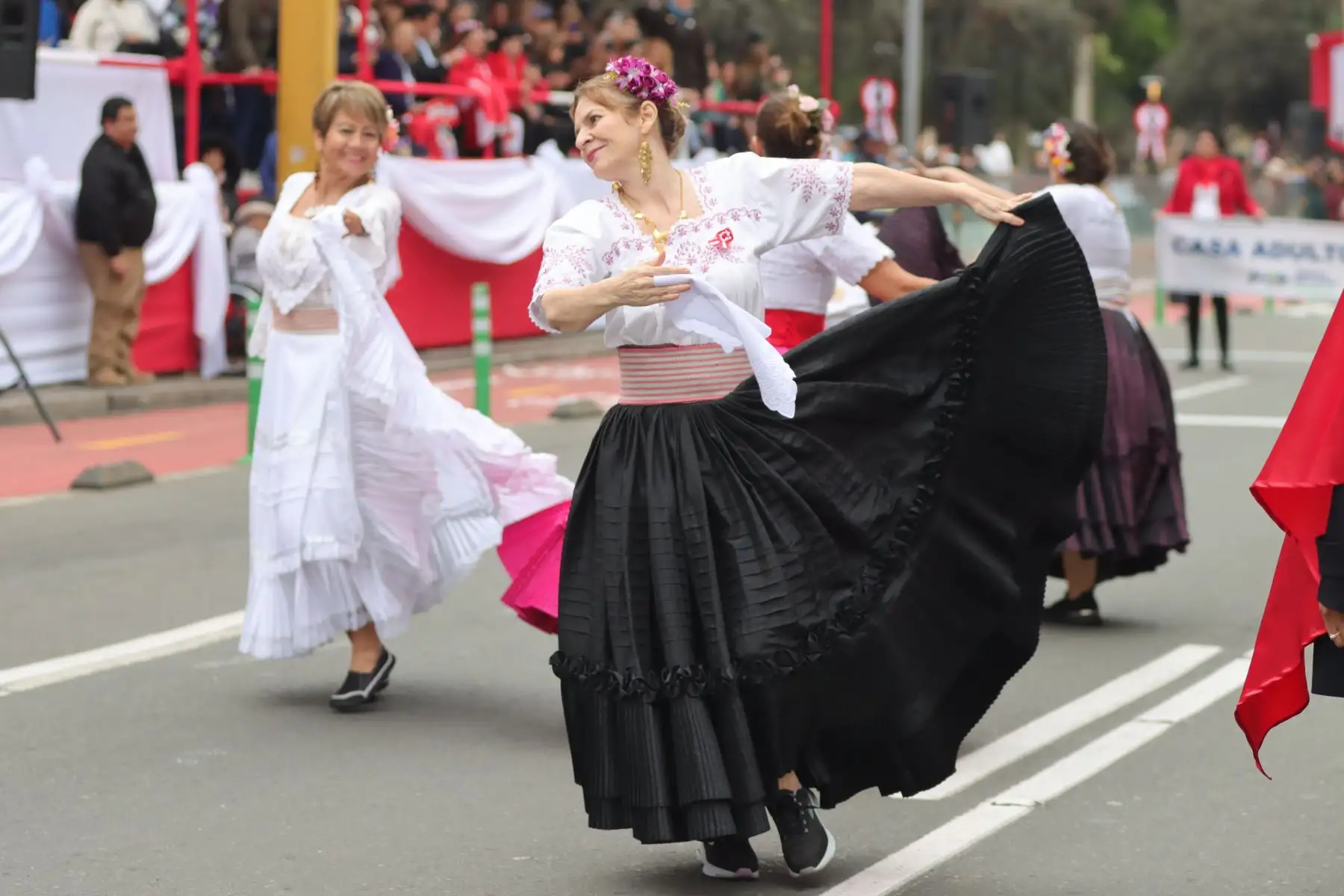 Desfile Cívico Escolar que con ocasión de las fiestas patrias se realizó en el distrito de Miraflores, con motivo de la conmemoración del 203 aniversario de la independencia del Perú. Foto: ANDINA / Lino Chipana.