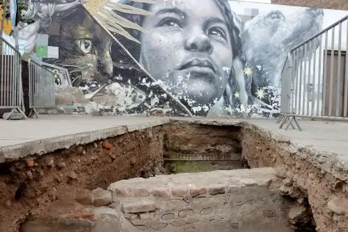 Tanto el canal de Huatica como el de Monserrate sirvieron para regar las huertas de las casas y las plantaciones de los valles de Lima. Pero debido al crecimiento demográfico y comercial de la Lima de los siglos XVI, XVII, XVIII y XIX, las autoridades fueron adaptándolos de acuerdo a las necesidades de la época. Fotos: ANDINA/ Lino Chipana.