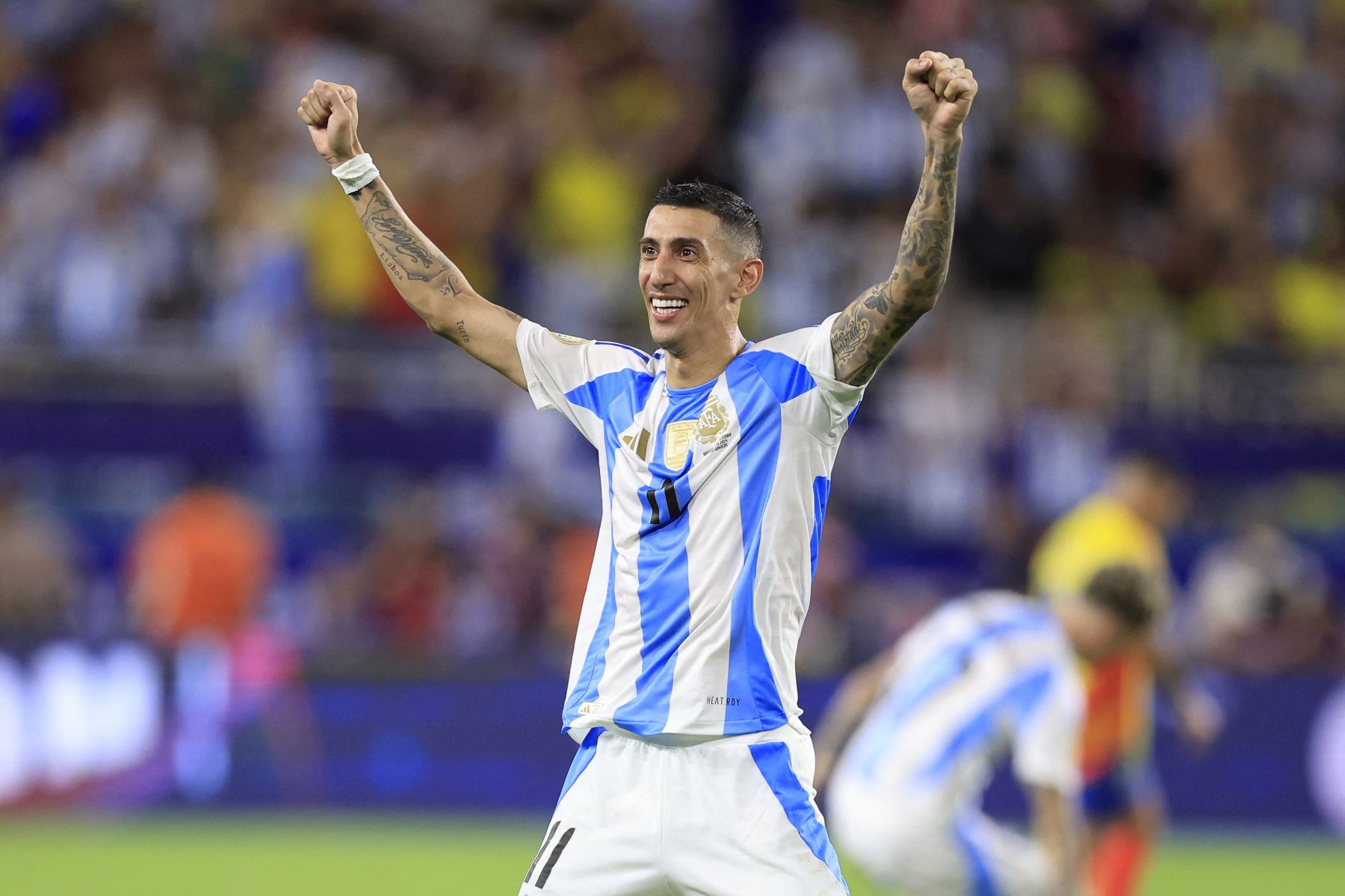 Angel Di María de Argentina celebra tras la victoria del equipo durante el partido final de la CONMEBOL Copa América 2024 entre Argentina y Colombia en el Hard Rock Stadium.
Foto: AFP