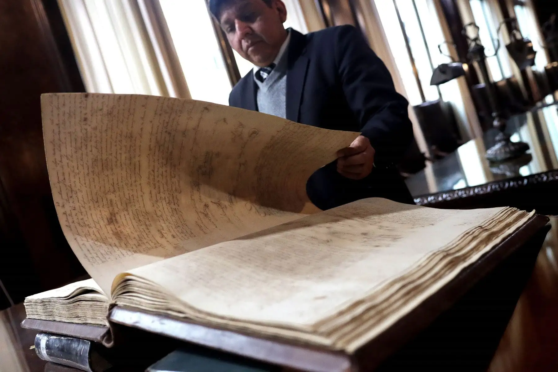 Uno de los momentos estelares de la historia del Perú es el que rodea a la suscripción del Acta de Declaración de la Independencia del Perú, firmada el 15 de julio de 1821, que fue el paso previo para la declaratoria ocurrida días después, el 28 de julio de 1821.  Foto: ANDINA/ Lino Chipana
