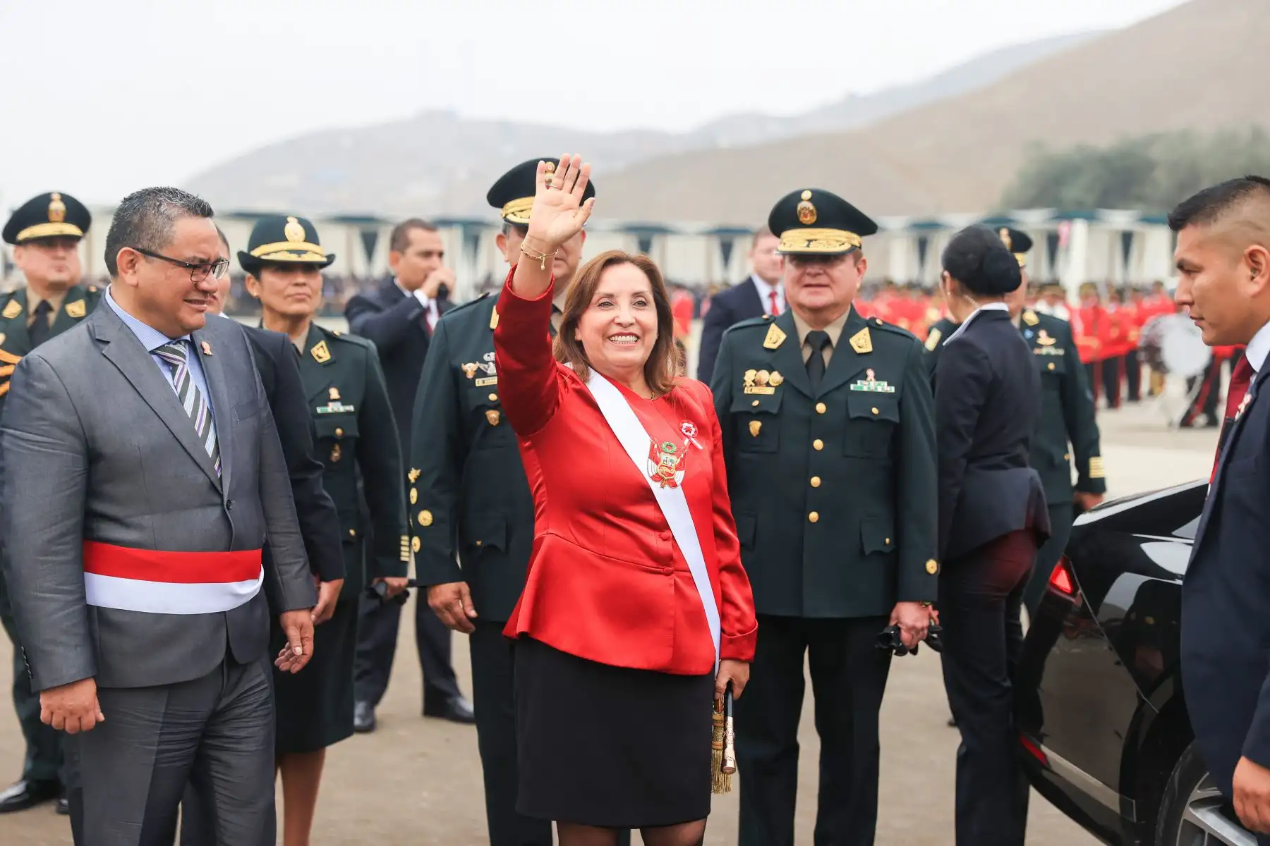 La presidenta Dina Boluarte participa en ceremonia de graduación extraordinaria de alféreces de la Escuela de Oficiales de la Policía Nacional del Perú, Promoción “Perseverancia”. Foto: ANDINA/Prensa Presidencia. Foto: ANDINA/Prensa Presidencia