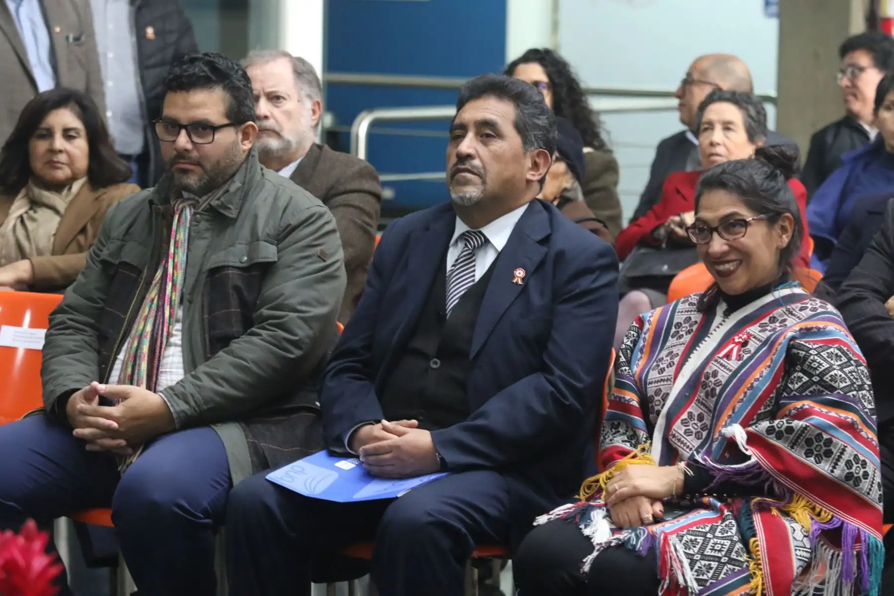 La ministra de Cultura, Leslie Urteaga, participó en la ceremonia de incorporación al Comité Peruano de Memoria del Mundo y Entrega de Certificados Memoria del Mundo del Material Bibliográfico Documental resguardado por la Biblioteca Nacional del Perú.
Foto: ANDINA/ Héctor Vinces