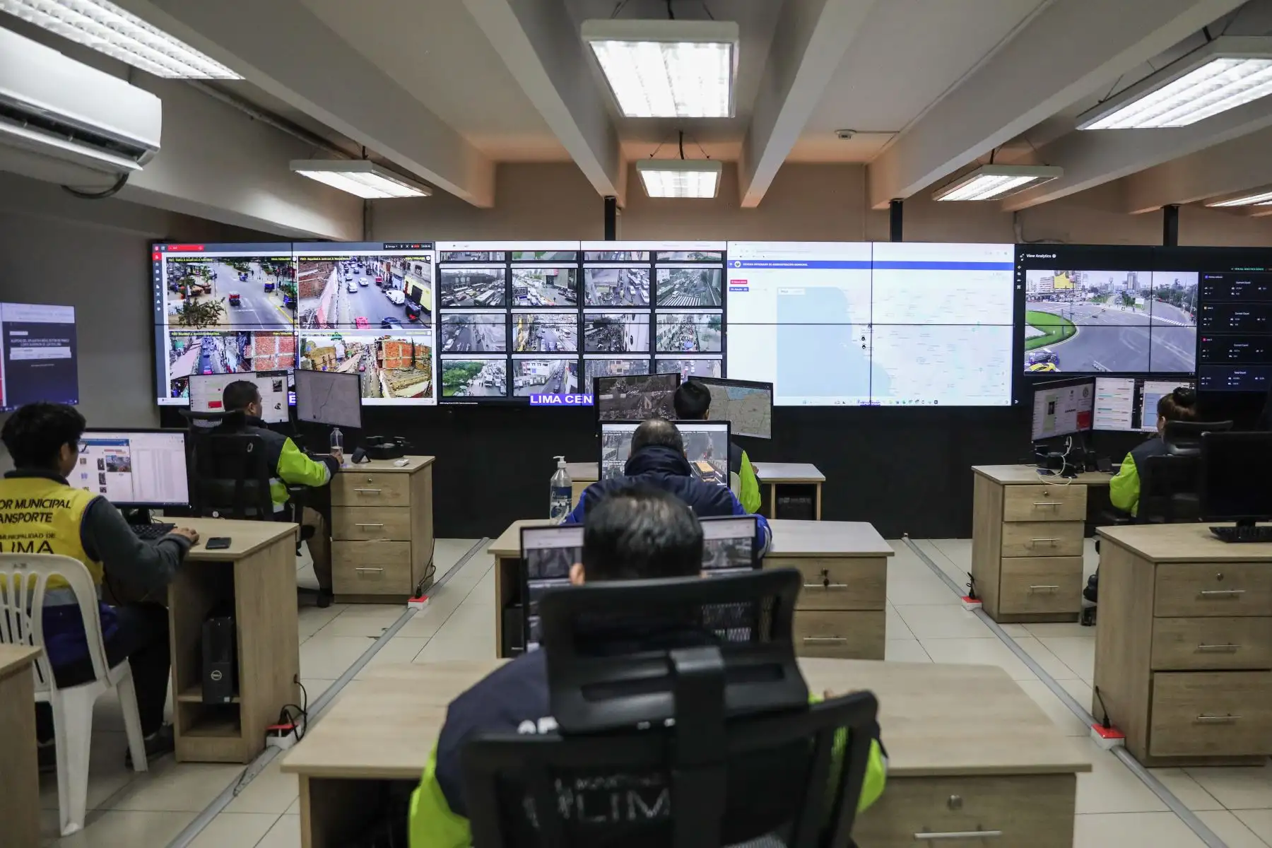 La Policía Nacional del Perú, con apoyo de Serenazgo de Lima Metropolitana, presenta nuevas medidas implementadas en la Central Integrada de cámaras de seguridad. Foto: ANDINA/ Connie Calderon