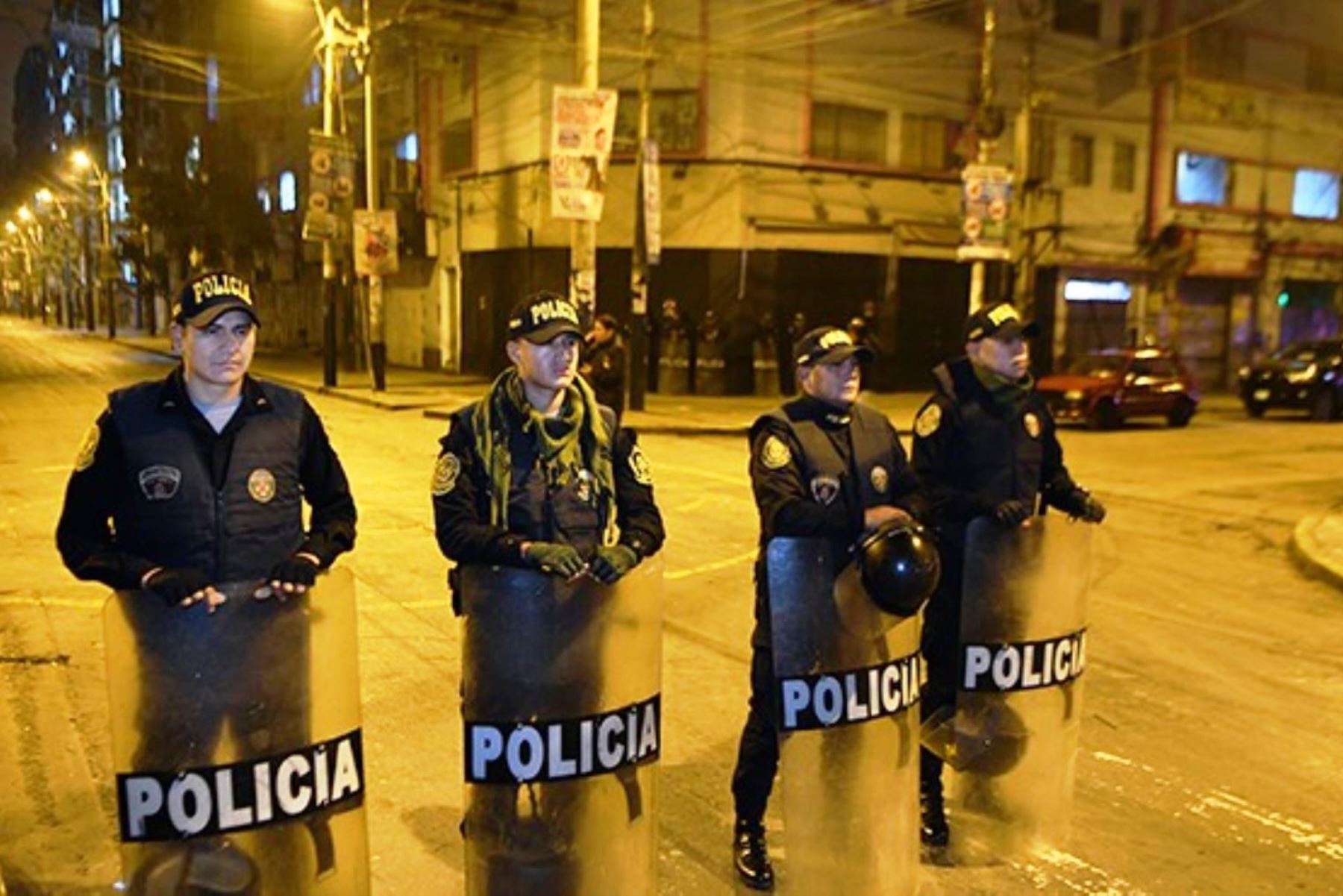 Policía recupera espacios públicos en emporio comercial de Gamarra. Foto: ANDINA/Difusión,