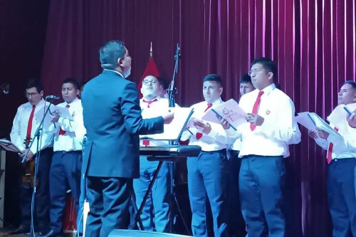 El programa Orquestando está integrado por 19 internos del penal de Socabaya de Arequipa. Foto: ANDINA/Difusión