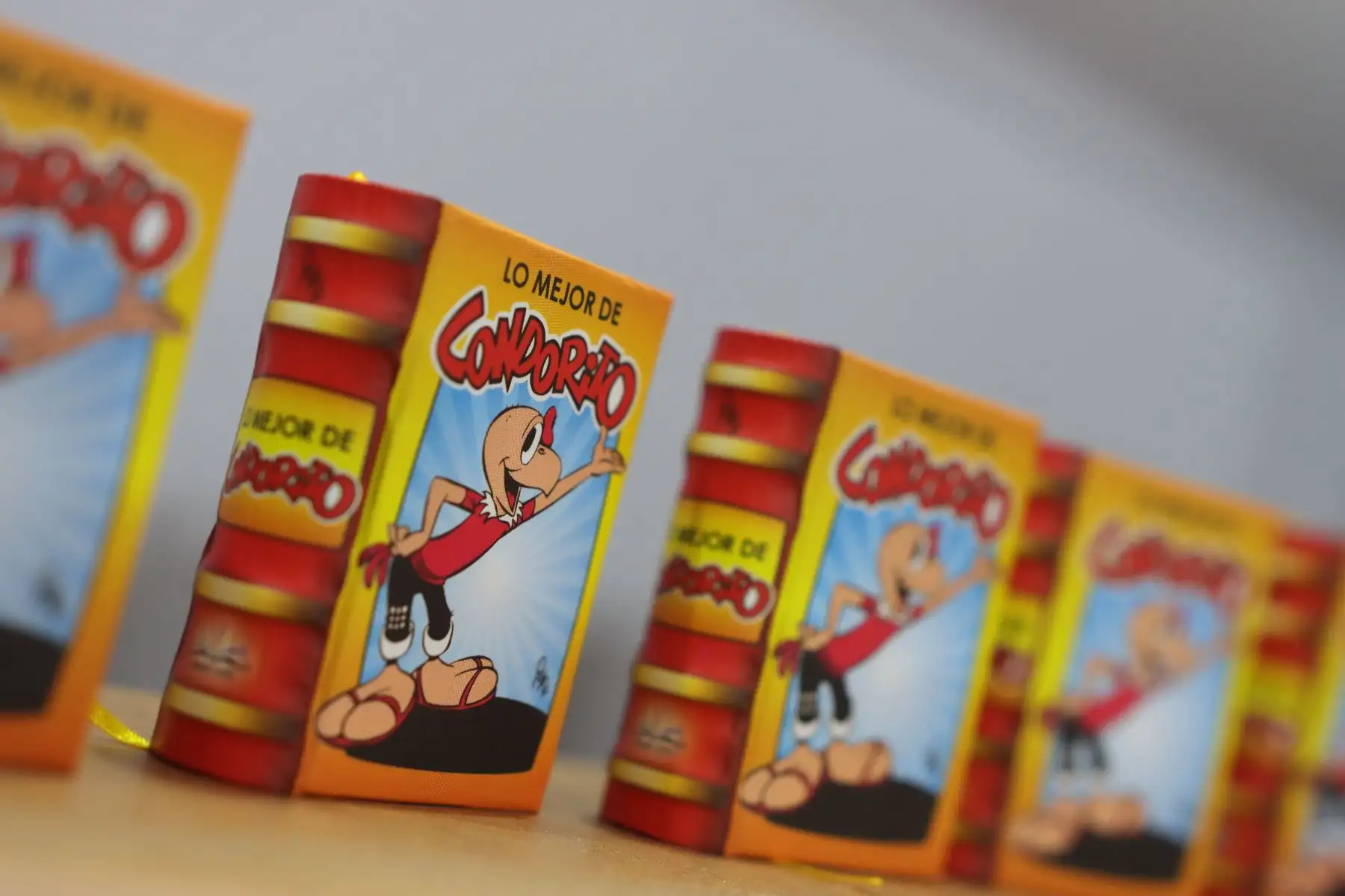 "Condorito" uno de personajes más reconocidos del comic latinoamericano, celebra sus 75 años en la XXVIII Feria Internacional del Libro de Lima, con la exposición “Las vidas de Condorito”. 
Foto: ANDINA / Lino Chipana.