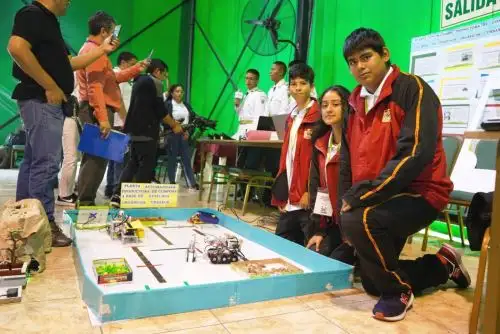 Gran Hackathon 2024: escolares, docentes y expertos presentarán sus proyectos. Foto: ANDINA/Difusión.