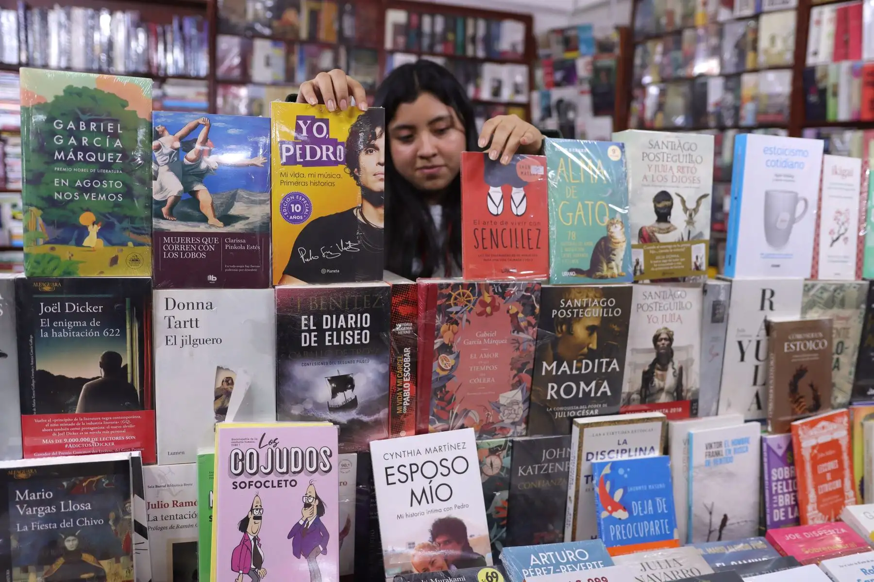 28 Feria Internacional del Libro de Lima. 
Gran cantidad de personas participan del evento cultural en su tercer día de exposición.
Foto: ANDINA / Lino Chipana.
