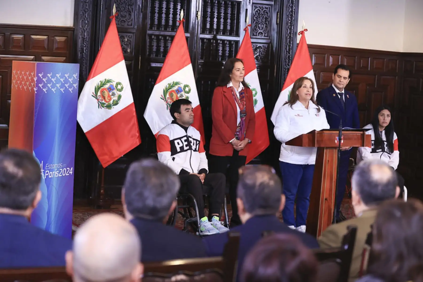 La presidenta de la república, Dina Boluarte, lidera la ceremonia de despedida de los deportistas clasificados a los Juegos Paralímpicos París 2024.
Foto: ANDINA/Prensa Presidencia