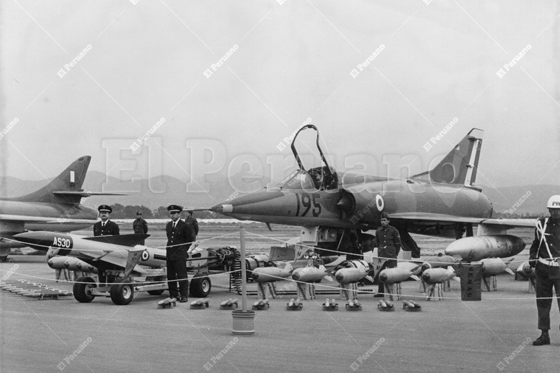 Lima - 23 julio 1972 / Aviones Mirage con su armamento parqueados en la Base Aérea de Las Palmas en la ceremonia por el Día de la Aviación Militar. Foto: Archivo Histórico de El Peruano