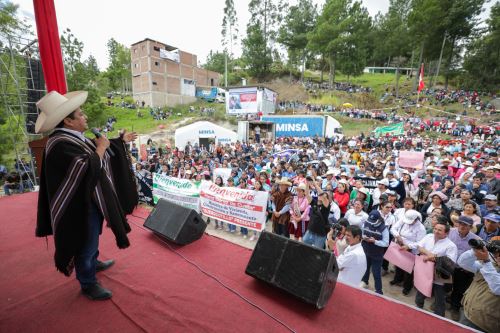 Ministro César Vásquez aseguró que el Gobierno hará una inversión histórica para mejorar la salud en Cajamarca. Foto: Minsa/Difusión.