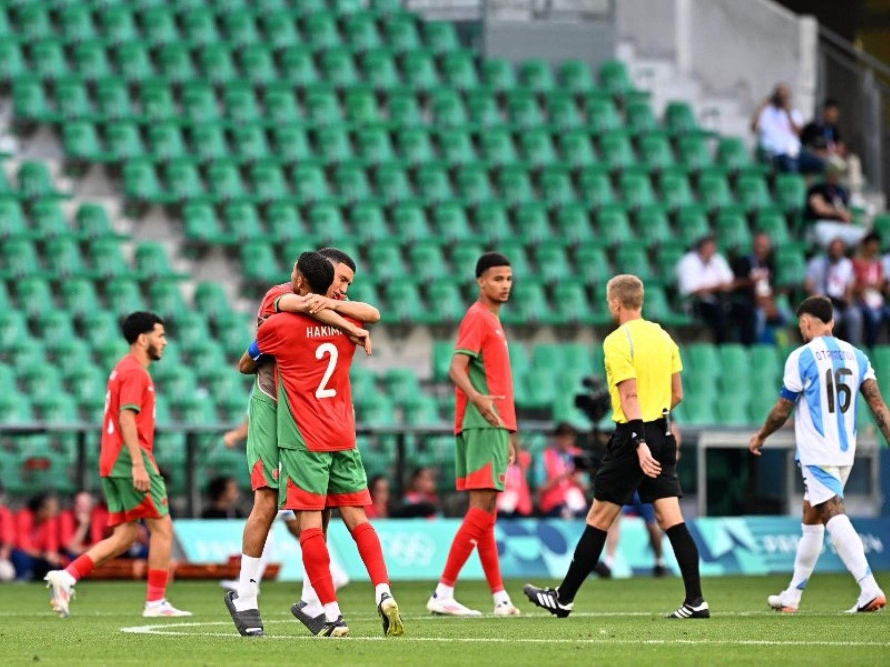 En una decisión polémica Marruecos se impuso 2-1 a Argentina en el debut del fútbol olímpico