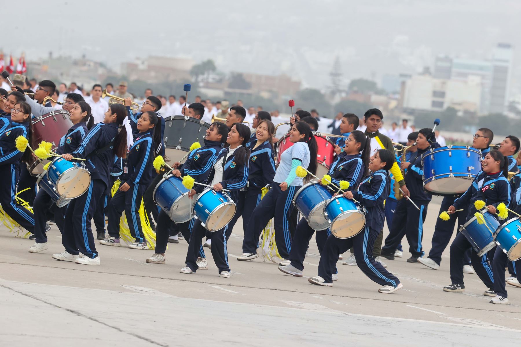 Fiestas Patrias 2024 Delegación del colegio Walter Peñaloza de Huaycán