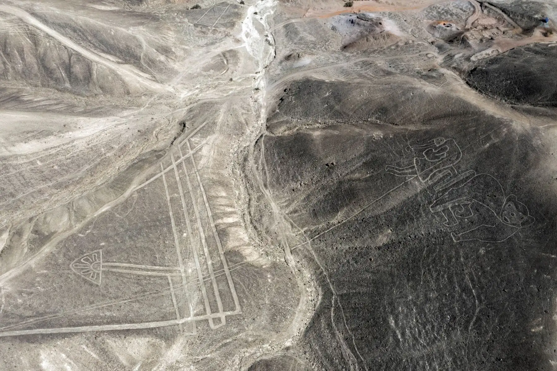 Palpa ofrece a los turistas conocer el geoglifo El Telar, de Sacramento, ubicado a poco más de 1 km de la plaza de armas de esta ciudad, así como los geoglifos de Llipata, el manantial La Máquina y los Petroglifos de Chichictara, entre otros atractivos turísticos. Foto: Genry Bautista