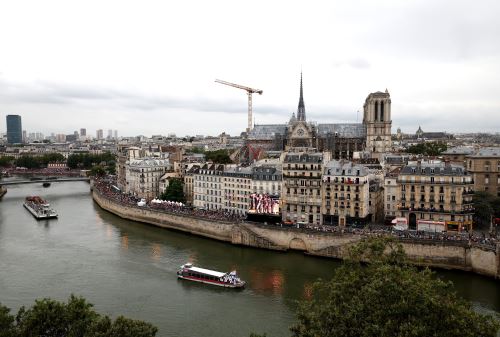 La catedral Notre Dame de París se encuentra en reconstrucción