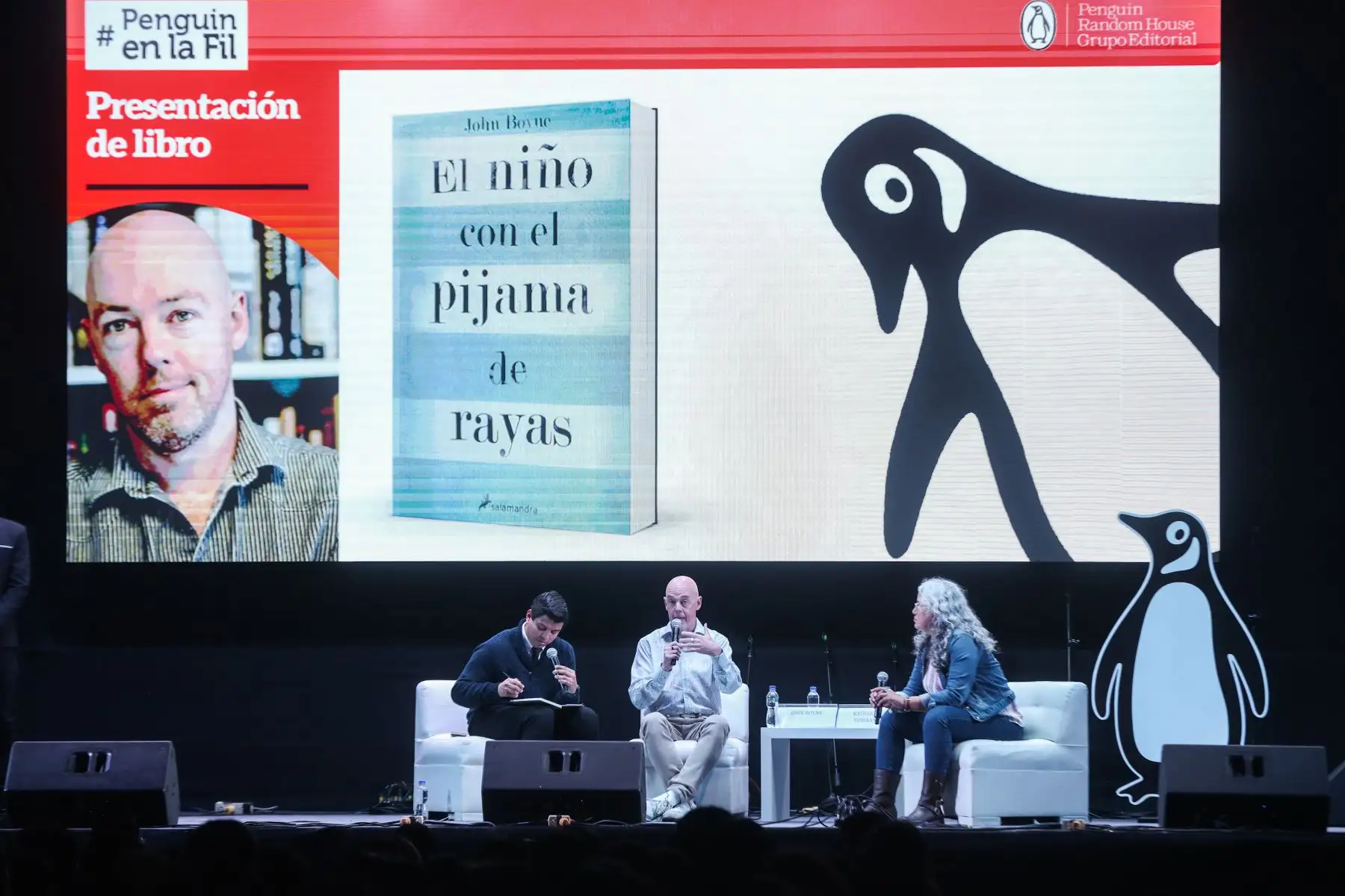 El reconocido escritor irlandés, John Boyne, autor de novelas y relatos, presenta su libro “El niño con el pijama de rayas”. Foto: ANDINA/ Connie Calderon