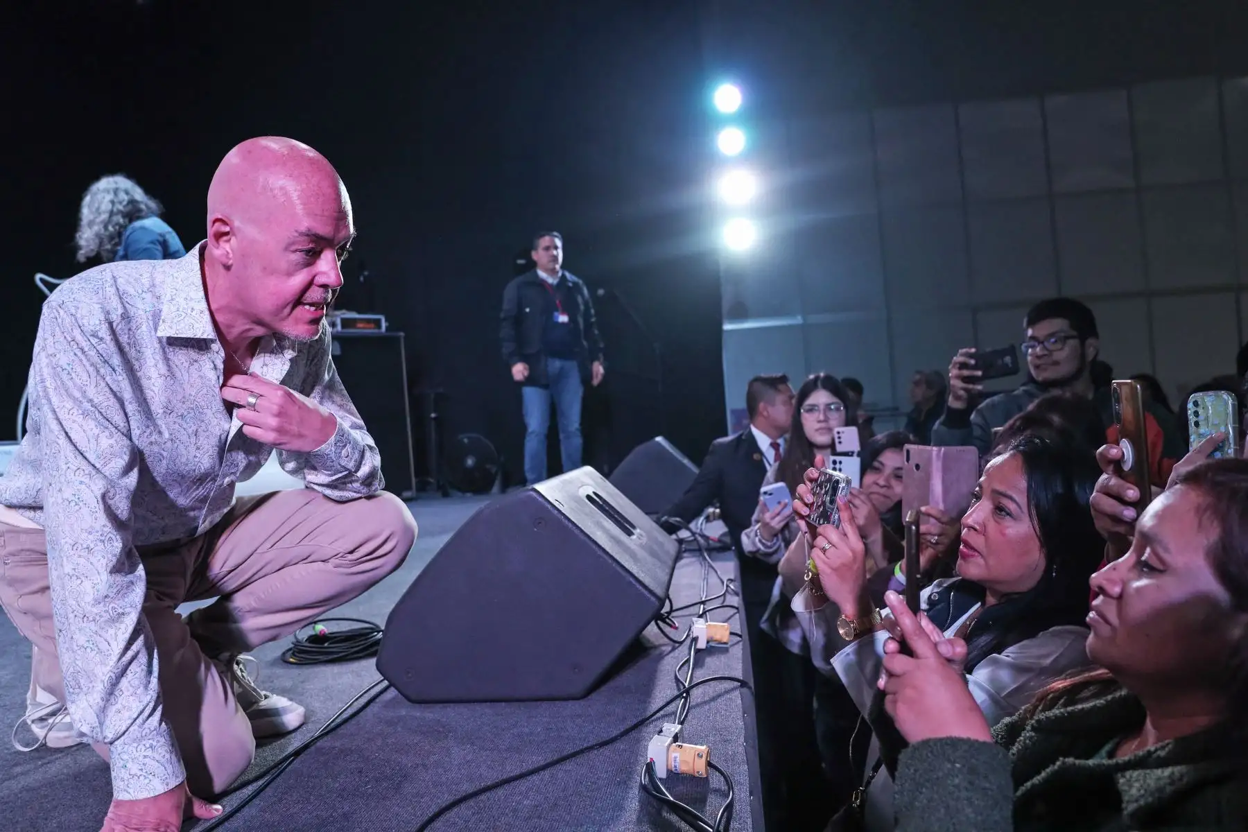 El reconocido escritor irlandés, John Boyne, autor de novelas y relatos, presenta su libro “El niño con el pijama de rayas”. Foto: ANDINA/ Connie Calderon
