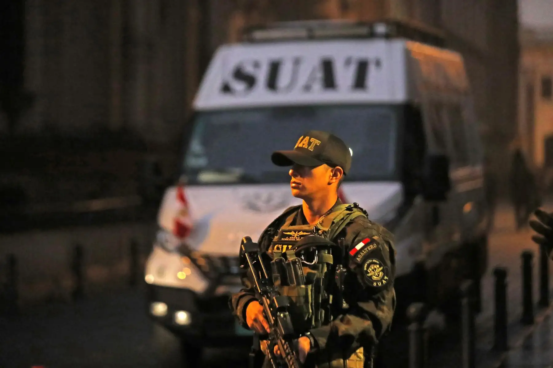 Medidas de seguridad y preparativos en  los exteriores de Palacio de Gobierno. Foto: ANDINA/ Daniel Bracamonte