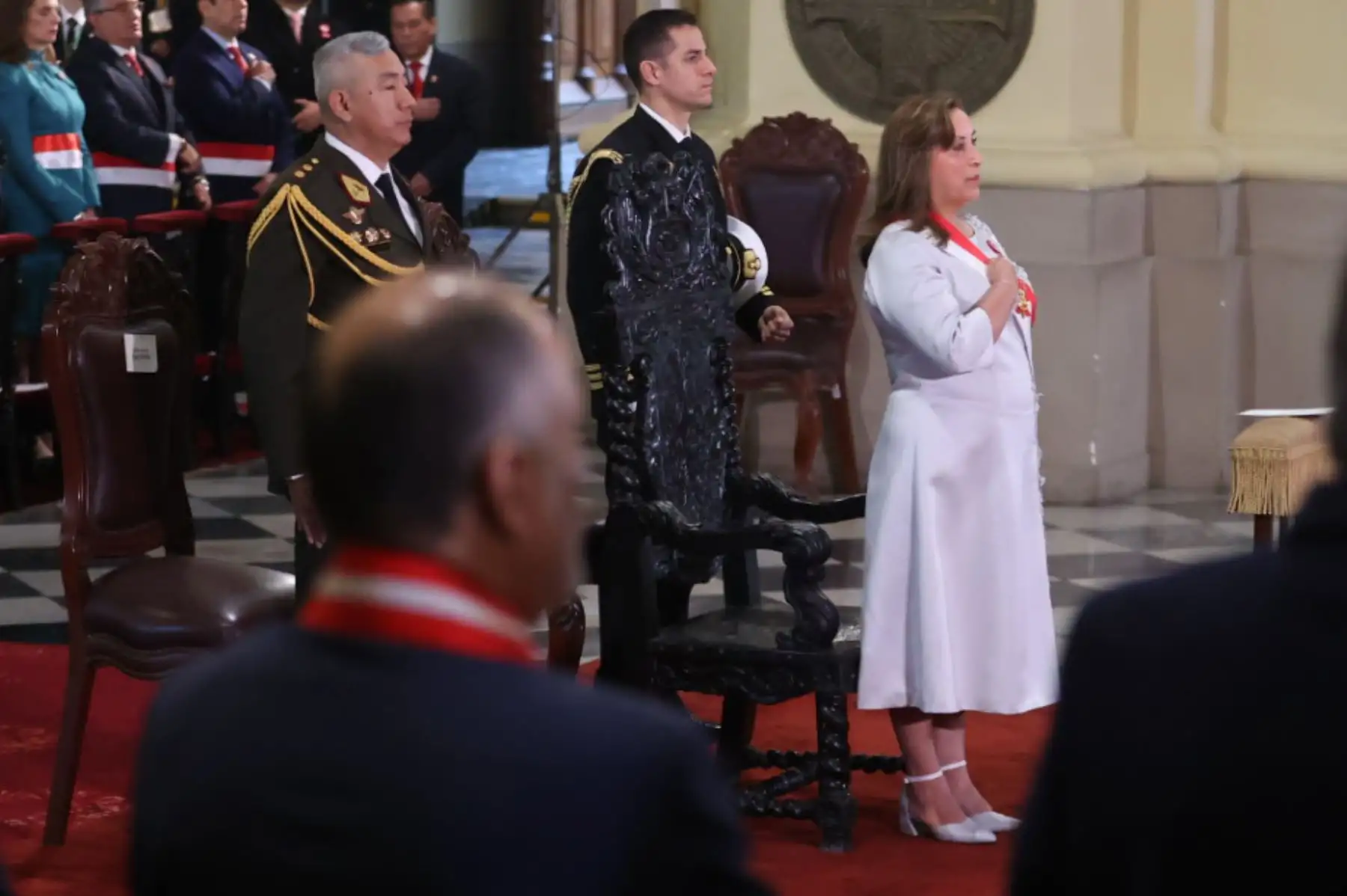 La presidenta Dina Boluarte asiste a la Misa Solemne y Te Deum, en la Basílica Catedral de Lima como parte de las actividades previstas con ocasión del 203° Aniversario de la Proclamación de la Independencia Nacional. Foto: ANDINA/ Juan Carlos Guzmán